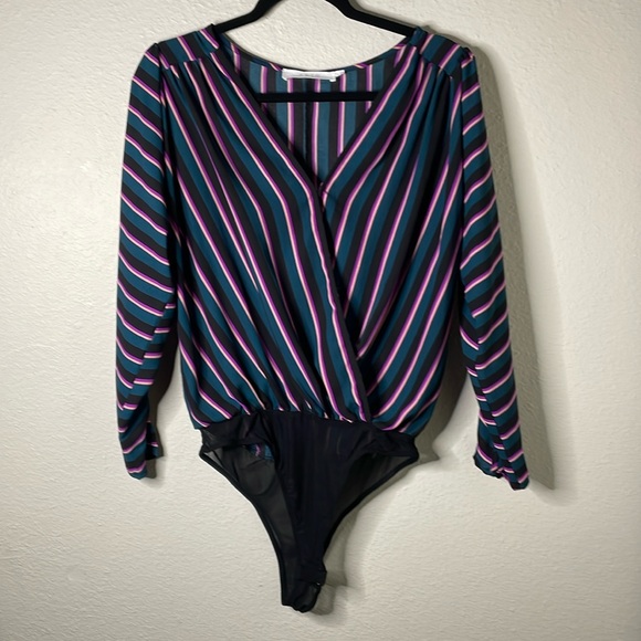 Astr The Label Striped Surplice Neck Long Sleeve Bodysuit Medium - Picture 3 of 9